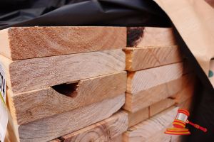 16x Lengths Of Non-Structural, Untreated Pine Timber, Approx 170 X 35mm X 3.6m