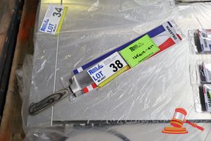 38 · MAESTRO 30CM CHEF KNIFE