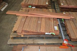 PACK OF JARRAH DECKING FEATURE, 108 LM, 086 x 019, 9.82M2 WITH 9.5mm GAP (PACK NO: 320026242) TRANSPORT DIMS PACK SIZE L900 x W520 x H450,