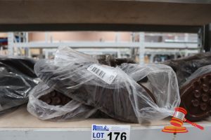 176 · 2x PAIRS OF PVC WELLINGTONS, SIZE: US12