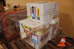3 X Boxes Of Westrac Caterpillar Service Preventative Maintenance Kits, Includes: Caterpillar P/N:777358 Filter, Caterpillar P/N:1r1818 Filter Assembly, Caterpillar P/N:106396 Element Assembly, (Boxed)