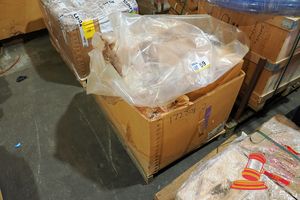 59 · CRATE WITH MIXED PARTS INCLUDING KOMATSU LUBE SERVICE KIT, KOMATSU PANEL AND ASSORTED KOMATSU SPARE PARTS ( S44#4973470947, DR#1278 )