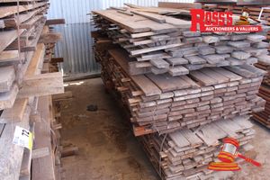Sbg206- Sydney Blue Gum Standard And Better Grade 100x20mm Rough Sawn Boards - 90@ 2.8m