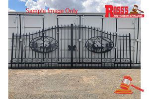 22 · 10FT WROUGHT IRON GATES - DEER EMBLEM ( S12807 )