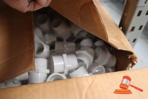 445 · BOX OF ASSORTED PVC MALE FEMALE ADAPTERS