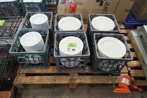92 · 6 X CRATES OF APPROX 150+ WHITE CERAMIC PLATES AND BOWLES. DIAM 230-300MMN