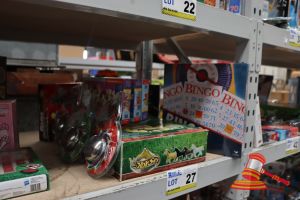 Bundle Of Toys Including: 1x Case Of Horses Puzzles, 1x Bingo Game, 2x Game Super, Castorland Puzzles, Yo-Yos, All Unopened