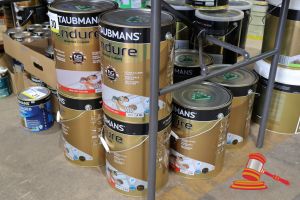 30 · 8 X TAUBMANS ENDURE ONE COAT CEILING PAINT, WHITE, 10L