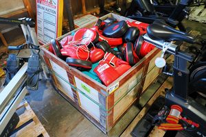 35 · QTY BOXING GLOVES, VARIOUS BRANDS INCLUDING MDA, RED AND BLACK, QTY YOGA MATS, TARGET PADS/FOCUS MITTS, BLACK AND RED, IN A PALLET BOX (USED)