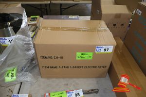 97 · BENCHTOP FRYER PAN 6LT