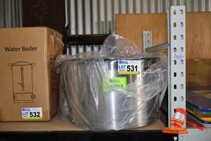 531 · S/S STOCKPOT W/COVER 50LT