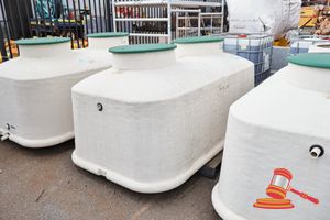 AERO CELL SEPTIC TANK, DUAL CHAMBER, INLET/OUTLET MARKED, GREEN LID, APPROX 2.4M W X 1.5M X 1.4M H, POSS UNUSED, SOME MARKS