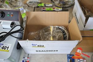 402 · S/S SAUCEPAN 2.5LT