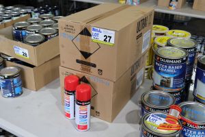 27 · APPROX 50 X WHITE KNIGHT ULTRA COLOUR AEROSOL SPRAY PAINTS, GLOSS CHERRY RED, 346009/310GM, IN BOXES (2 BOXES X 24 CANS AND 2 X LOOSE CANS)