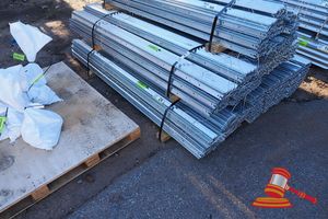 24 · GALVANISED STEEL POSTS, 100 x 1.8M