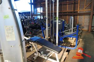54 · 1 X LEG EXTENSION HAMSTRING CURL MACHINE, DUAL FUNCTION, CABLE WEIGHT STACK, ON A PALLET (SOME MARKS)