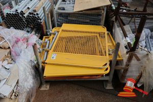 14 · APPROX 6 x LADDER ACCESS GATE, AUTO CLOSE 1.2 x 1m USED