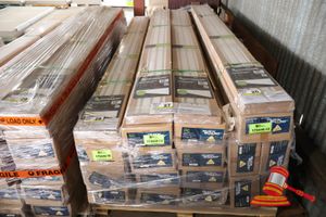 Perma Timber Quickboard Ceiling/Wall Lining - Castellated Profile. Pvc - Arctic White Finish. Easy Instal, Maintenance Free. Size 210 X 2700 X 21mm. 2 Boards Per Pack X 26 Packs (Approx 29.4m2). Unused. Note: Not Suitable For Use In Direct Sunlight Or Strong Reflective Light