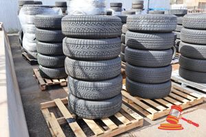 5 X Pirelli Scorpion Atr, 275/60r20, 115t, With Chrome Rims, 6 Hole,