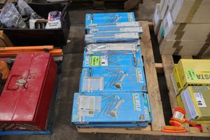 Approx 34 X Boxes Cigweld Welding Electrodes, Pro Series, Includes: Ferrocraft 22 (Mild Steel) 4mm,1 Xbox Cigweld Satinchrome 316l 3.2mm Electrodes (Unused, Boxed)
