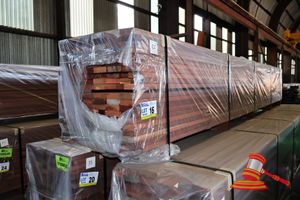 16 · Jarrah 65x20 Decking, Random length, 360 L/M, 25.2M2 WITH A 5mm GAP, TRANSPORT SIZE 3MTR x 400 x 400 (pack# 32)