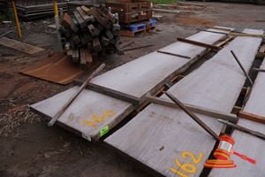 Live Edge Jarrah Slab, 5.5 X 590/870 X 60