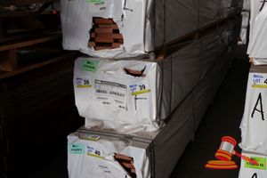39 · PACK OF KARRI SKIP DRESSED, FEATURE, 100mm x 25mm, LM 402, PACK SIZE 5.4MT x 500 x 500 (PACK# 320025377)
