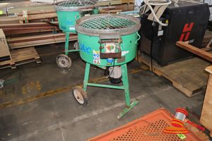 37 · 1 X UNIMEC FORGED ACTION PAN MIXER, MODEL: FG1515MM, 230V, 24 RPM, 110KG CAPACITY, APPROX; 670MM D X 1.1M H, USED CONDITION, SOME RUST/MARKS