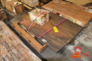 380 · 1 X TRANSMIN MOUNTING PLATE, PART #: R30094/MP, QUANTITY: 2, INCLUDES: COMPUTER ROCKLOGIC GEN5 PROG (TRANSMIN R300094), LINER UHMWPE-25-LN52 (BRADKEN LN52), POSS UNUSED (BOXED, SOME MARKS), (B7368342)