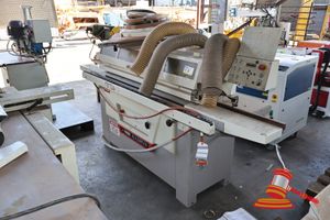 2 · CASADEI ALA20PLUS EDGEBANDER, MODEL B-03, 3 PHASE (PLUG). INCLUDES DUST EXTRACTION HOSES AND ROLLS OF EDGING. APPROX 2600 X 1700 X H1300MM. UNTESTED