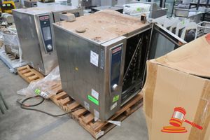 3 · 1 X RATIONAL COMBI OVEN, MODEL: SCC WE 101, 20.2 KW, SN:E11SI18072682216, 3NAC415V 50/60HZ, WATER PRESSURE 150-600 KPA, UNTESTED, SOME MARKS, APPROX; 870MM W X 730MM D X 1M H, ON A PALLET (IRIS-031565)