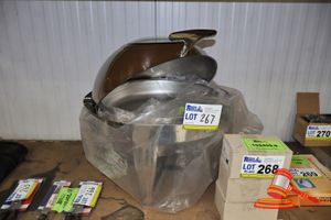 DELUXE ROUND GLASS TOP CHAFER (UNUSED)