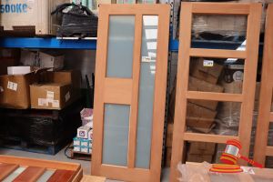 376 · TIMBER DOOR WITH 3x FROSTED GLASS PANEL, CODE: ED 34, 2040 x 820 x 38mm