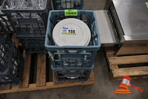 APPROX 50 X WHITE DINNER PLATES, IN 2 X MILK CRATES (COMMERCIAL GRADE)