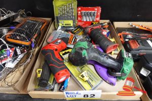 82 · VARIOUS TOOLS, INCLUDES: RYOBI 19 PIECE HSS METRIC DRILLING SET, XTORQUE 1/2" SOCKET ADAPTOR, SNAP-ON SCREWDRIVER SET, STANLEY POZI SCREWDRIVER SET, SHOCKWAVE NUT DRIVER SET, HITACHI WH 14DSL DRILL, EINHELL AKKUSCHRAUBER TC-AS 3.6 LI LED SET, GLUE GUN E