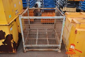 44 · STEEL CAGE 1200 x 1200