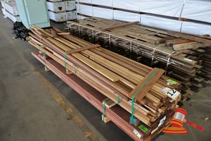 1 · PACK OF MIXED, MIXED BATTENS FEATURE, = 300LM (PACK 12)