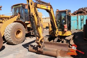 2021 CATERPILLAR 305.5 E2 EXCAVATOR 5 TONNE PIN# CAT0305EEH5M14884 ODO - 768 HOURS SHOWING, WITH BUCKET (*NOTE - BATTERY FLAT WILL NOT START*)