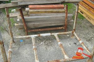 159 · 2 x STEEL STILLAGES, 1 @ 1320 x 800, 1 @ 980 x 900, INCLUDES WOOD GLUTS