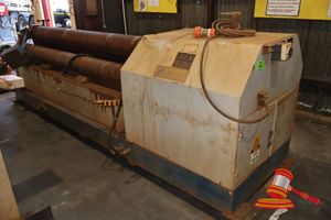 33 · 1 X STEELMASTER AUSTRALIA PLATE ROLLER, 3 ROLLER CONFIGURATION, APPROX 3M (FED FROM WORKSHOP D.B 1 OR JUT BREAKER - 24)UNTESTED (B5063162) (PO 81957360/10, PLANT# 1000)