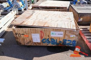 Sm041084 Inlet Screens Approx 5, With Dims Of L1330mm X 700mm In A Wooden Box (Cont# Tghu4134406, Iris: Wheatstone)