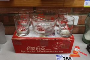 254 · VINTAGE COCA-COLA ICE TUB & ON THE ROCKS GLASS SET