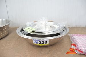 236 · S/S MIXING BOWL (SET OF 10)