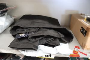 69 · MEN'S SOFT SHELL JACKET, SIZE: M