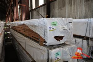 58 · PACK OF KARRI SKIP DRESSED, FEATURE, 100mm x 25mm, LM 403, PACK SIZE 5.4MT x 500 x 500, RANDOM LENGTHS (PACK# 320023807)