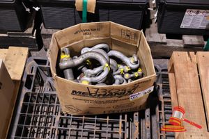 Approx 15 X Heavy Duty Shackle, Various Sizes And Max Loads, Includes; Swl 12t, Wll 4.75t And Various Others (Some Surface Corrosion), Boxed