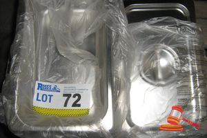 72 · 3 x GASTRONORM TRAYS, 100mm DEEP 1/4 WITH LIDS