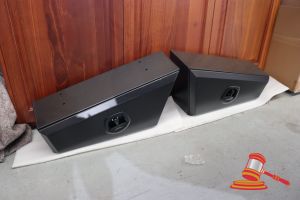 PAIR OF TAPERED UNDER TRAY TOOL BOXES, 700mm R&L, ALUMINIUM MATTE BLACK