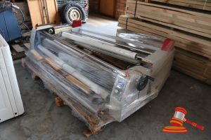 Easymount Wide Format Laminator, Model: Em-1600sh, 220-240v, 50-60hz, Untested