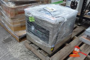 25 · VACUUM MACHINE DZ400 (UNUSED)